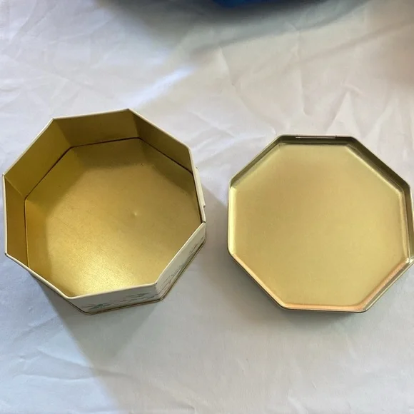 Vintage Design Richard Webb 1977 Naturalist Tin - Picture 6 of 6